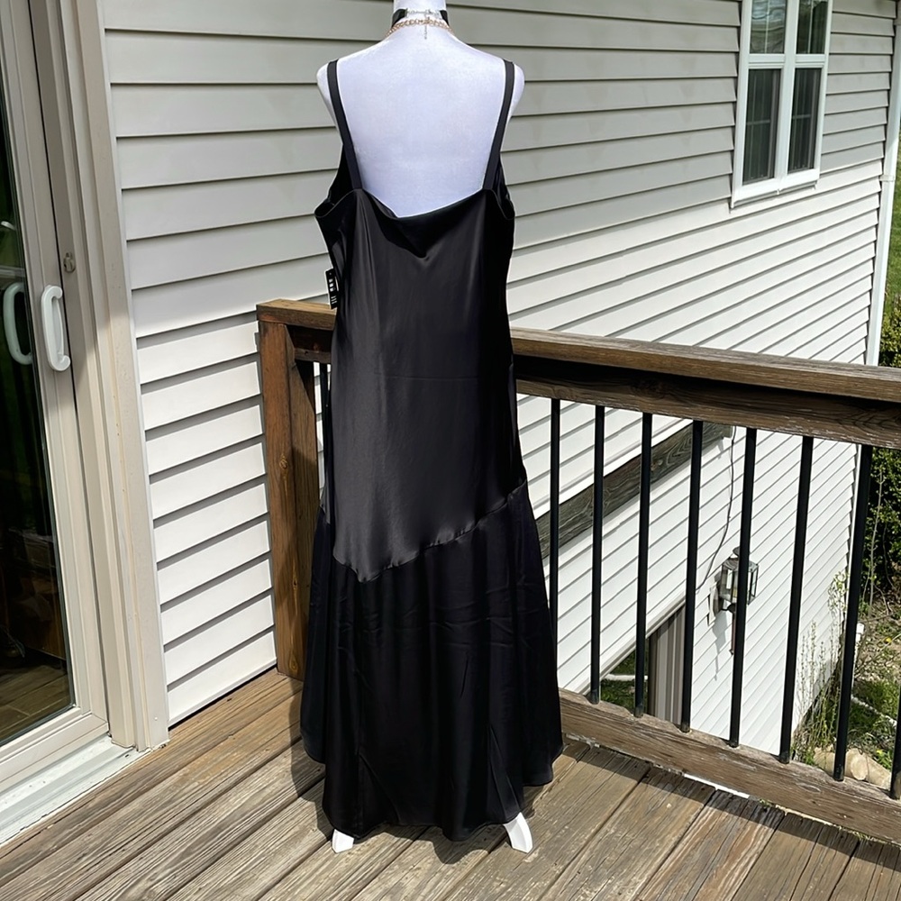 Gorgeous Black Satin Gown by Express - Picture 11 of 17